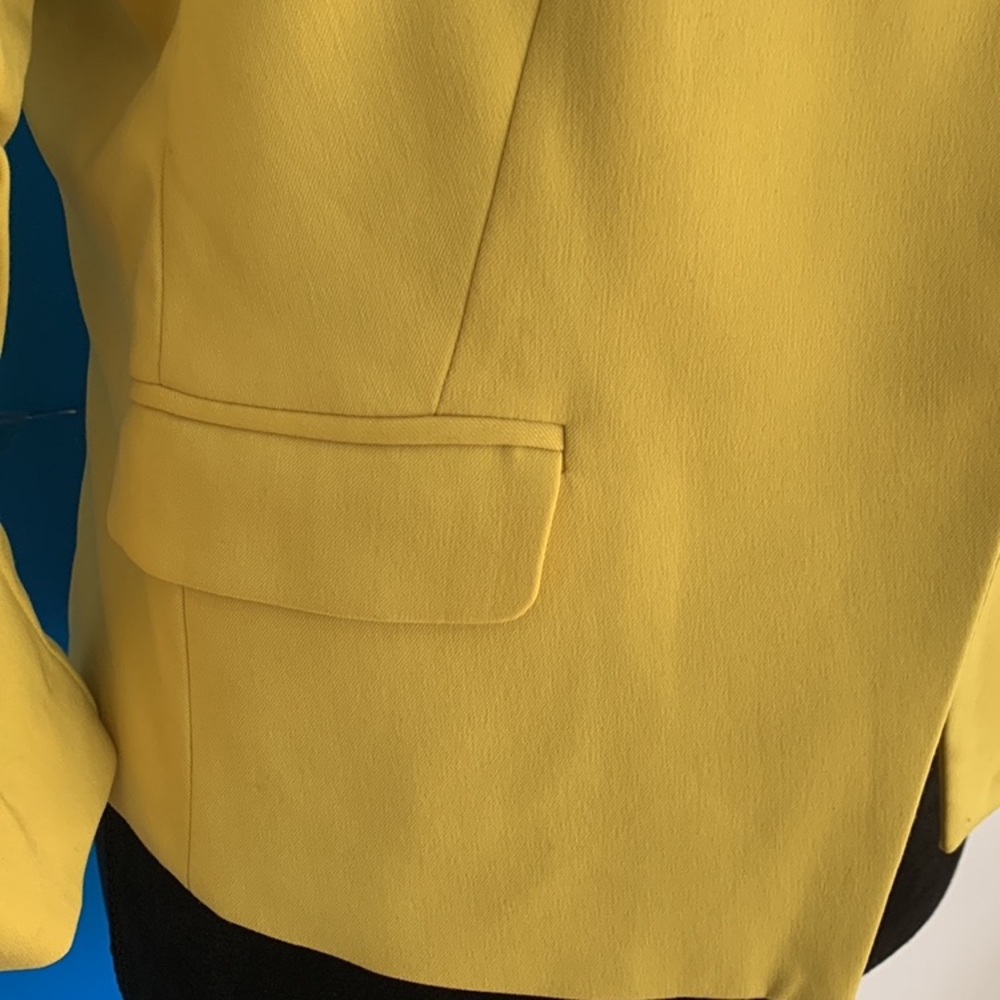 H&M Open Front Blazer - Picture 2 of 7